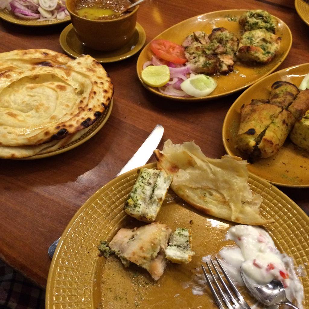 Turns out Indian food is even better in India, y'all. http://t.co/PxkaCTn7a5
