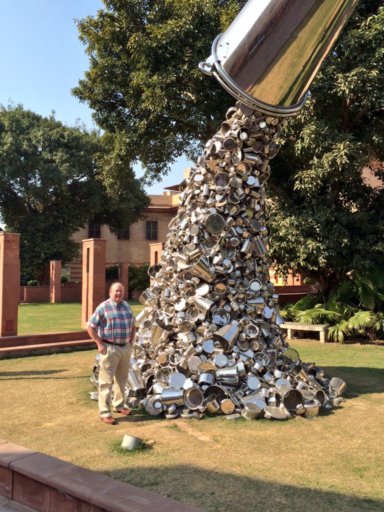 Interesting visit to the Museum of Modern Art in Delhi. Love this sculpture. http://t.co/NY0nseyZgI