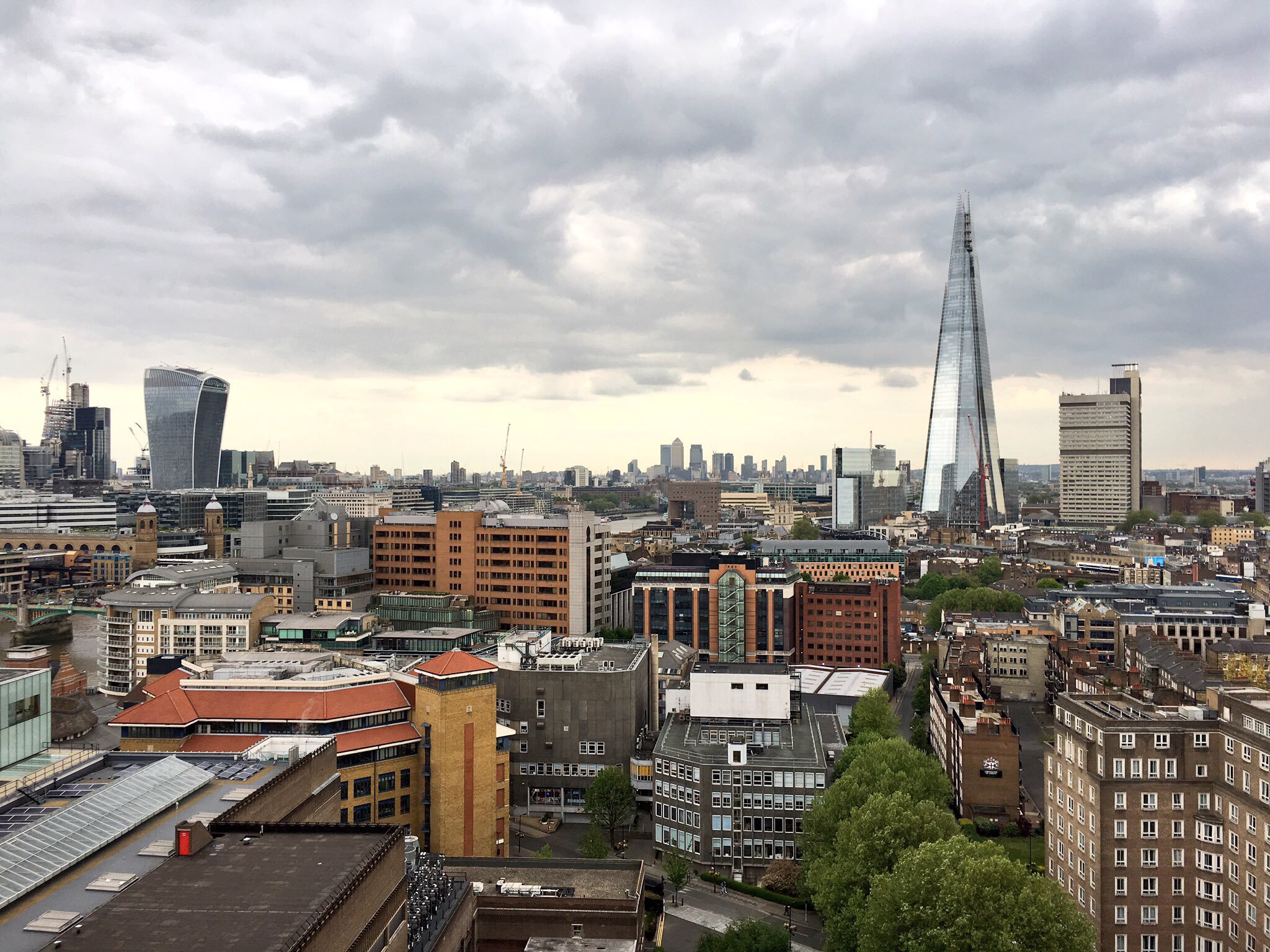 Looking out from the reclaimed industrial Tate Modern to The Shard, I feel like I understand JG Ballard better. https://t.co/3Wvsy4Need