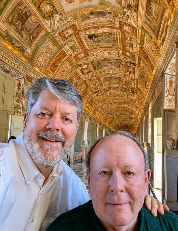 Selfie in the phenomenal Galleria delle Carte Geografiche. Maps!