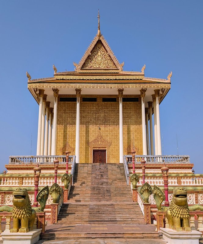 The main gilded temple