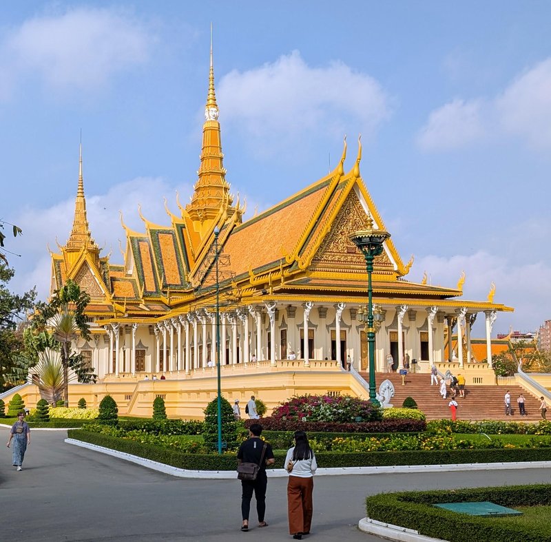 Royal palace coronation hall