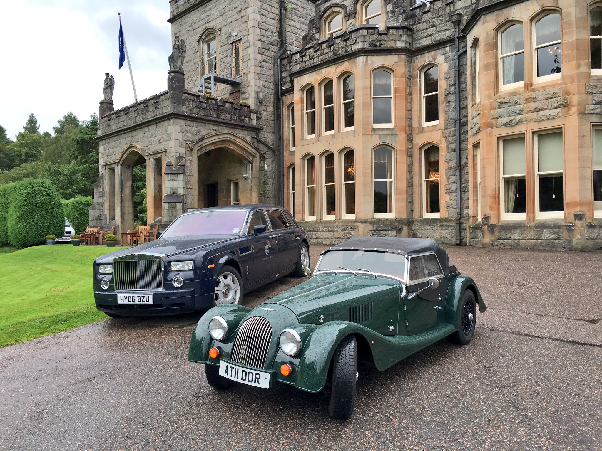 Not quite sure which car to take today. https://t.co/ALlNvpNOnX